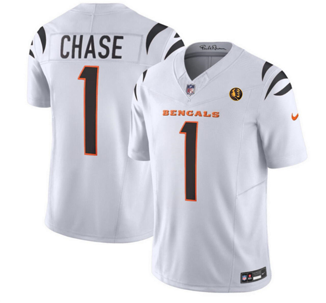 Men's Cincinnati Bengals #1 Ja'Marr Chase White 2023 F.U.S.E. With John Madden Patch Vapor Limited Football Stitched Jersey